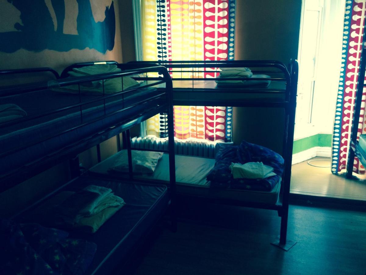 Ekono Hostel La Belle Planete Backpackers Downtown ควิเบกซิตี้ ภายนอก รูปภาพ